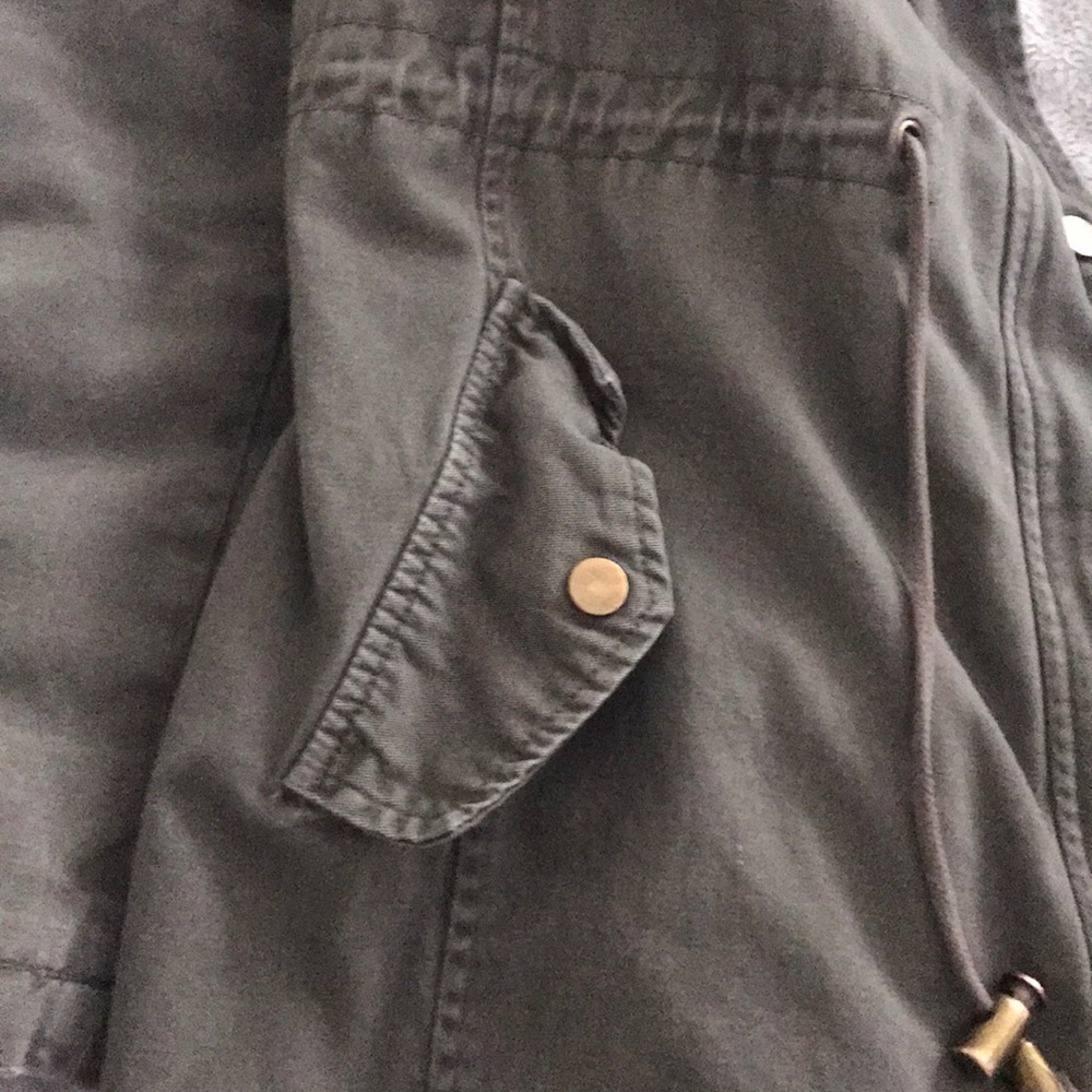 Jacket - Picture 4 of 5